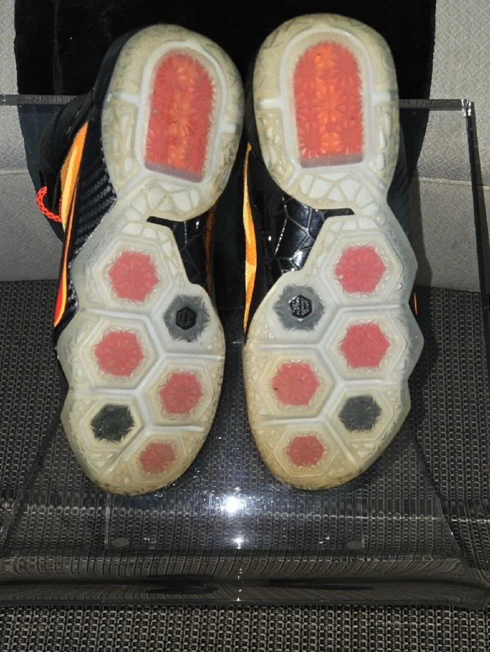 Nike Lebron James 12 CLE Youth Orange and Red Athletic Shoes - Lightweight